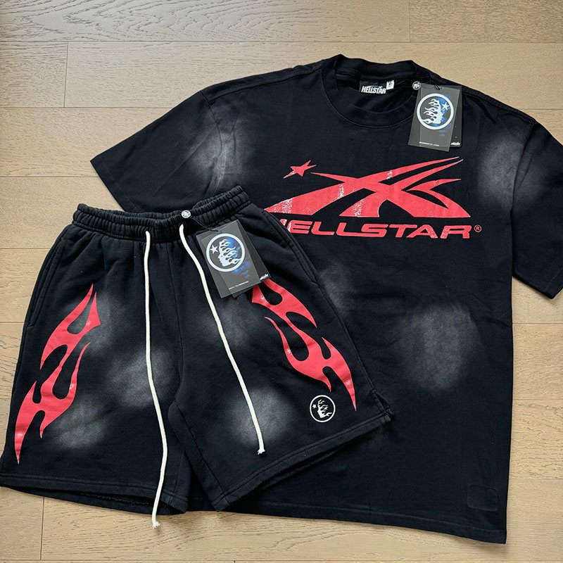 HS Eat Us Star Graphic Short-Sleeve Set ¡ª front