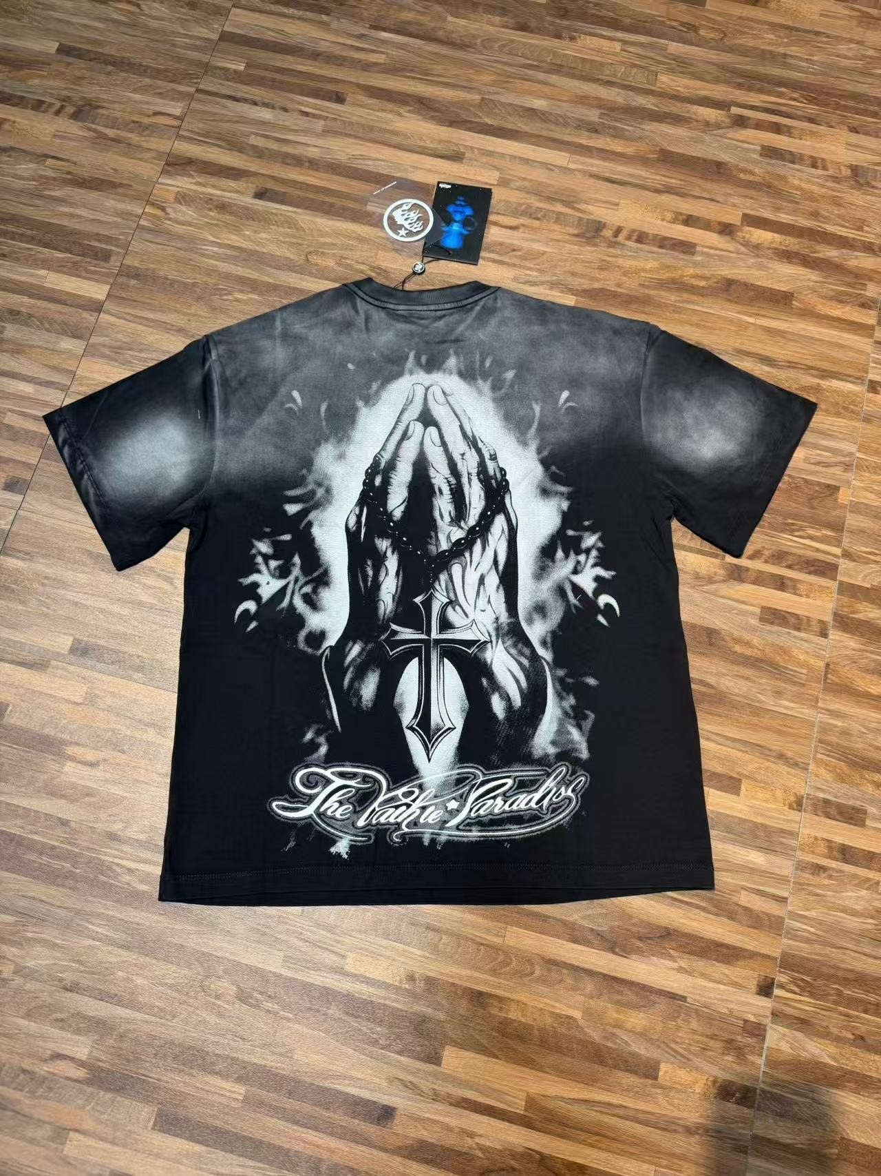 HS Valley Paradise Graphic Short-Sleeve T-Shirt ¡ª context