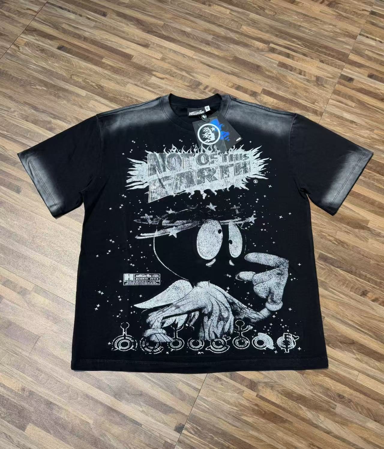 HS Not of This Earth Graphic T-Shirt ¡ª front