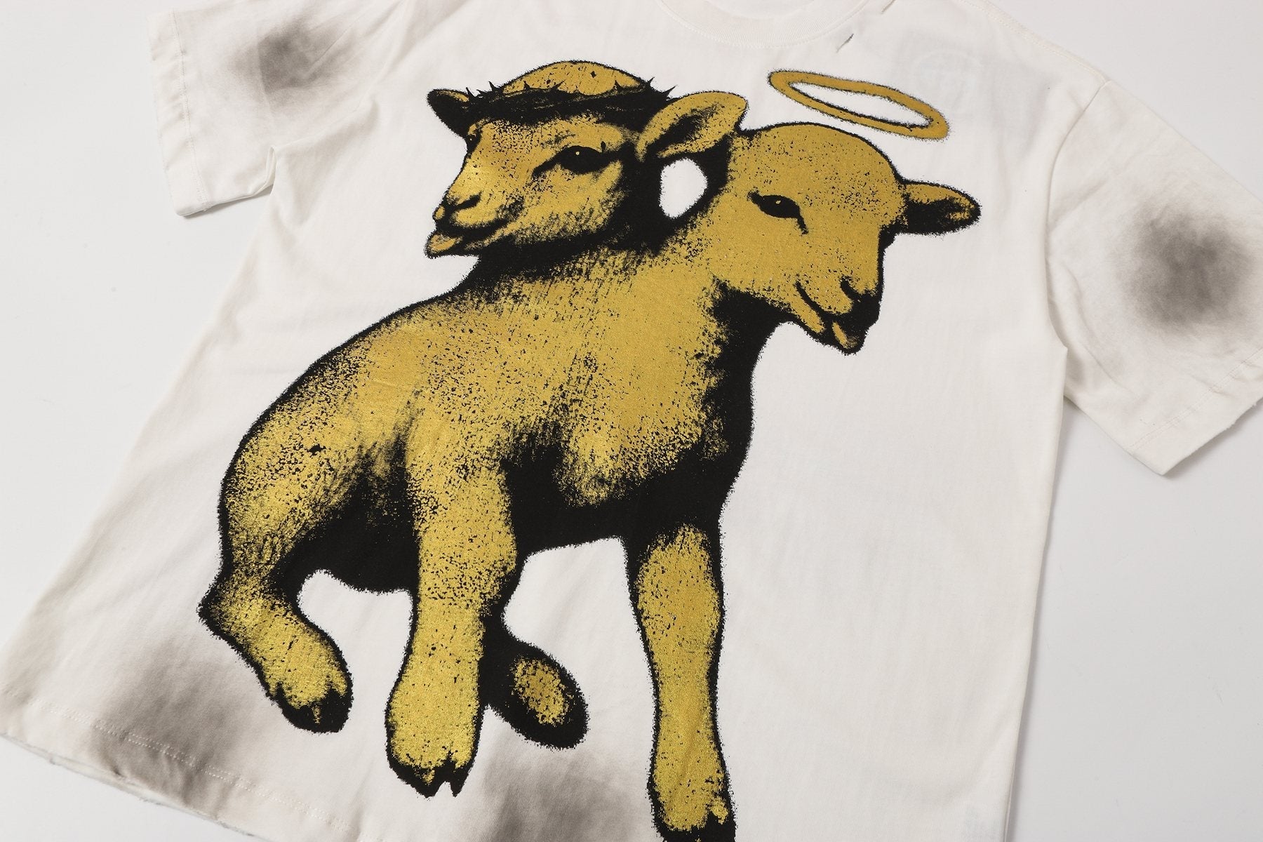 HS Two-Headed Lamb Graphic T-Shirt ¡ª detail