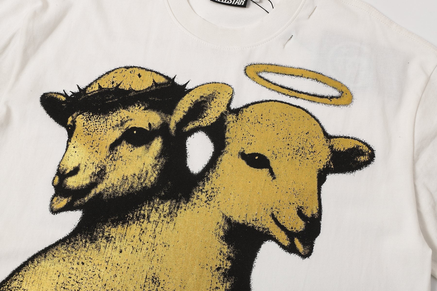 HS Two-Headed Lamb Graphic T-Shirt ¡ª detail