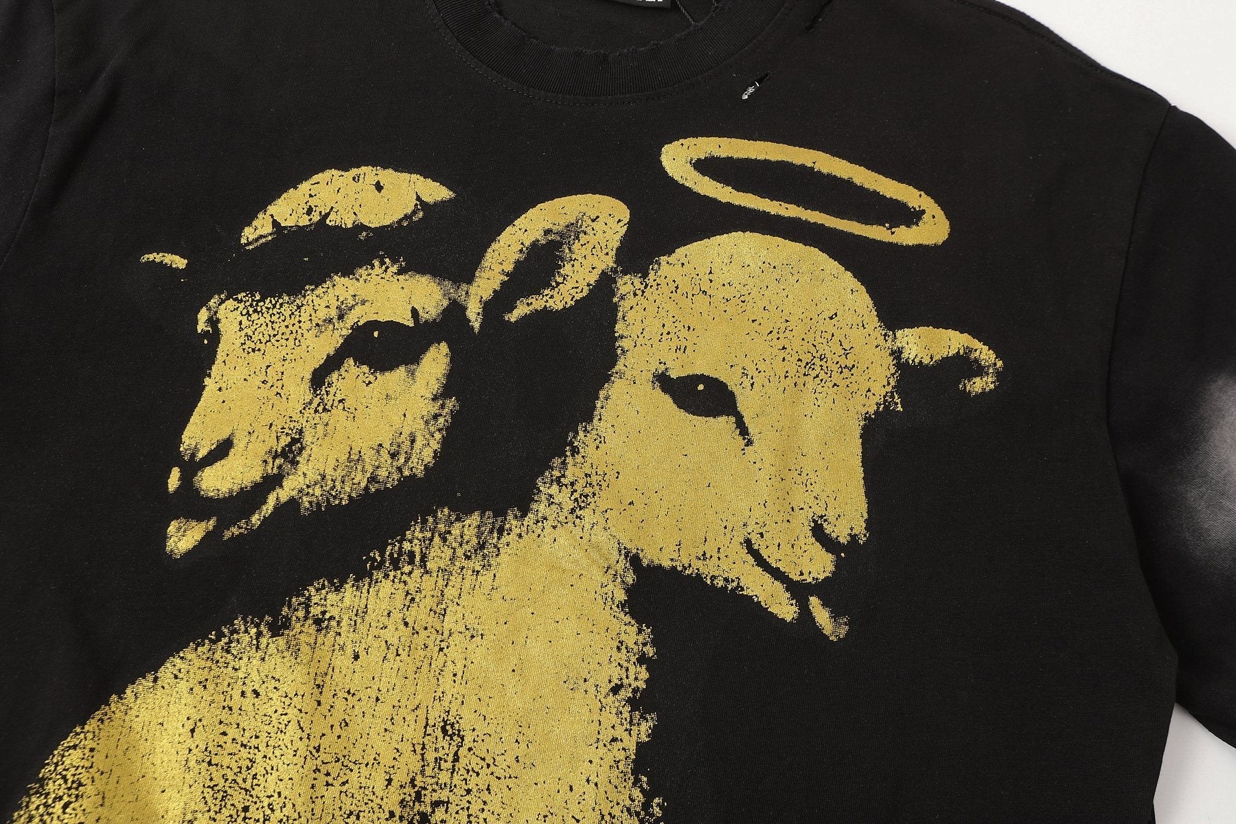 HS Lamb Halo Graphic T-Shirt ¡ª detail