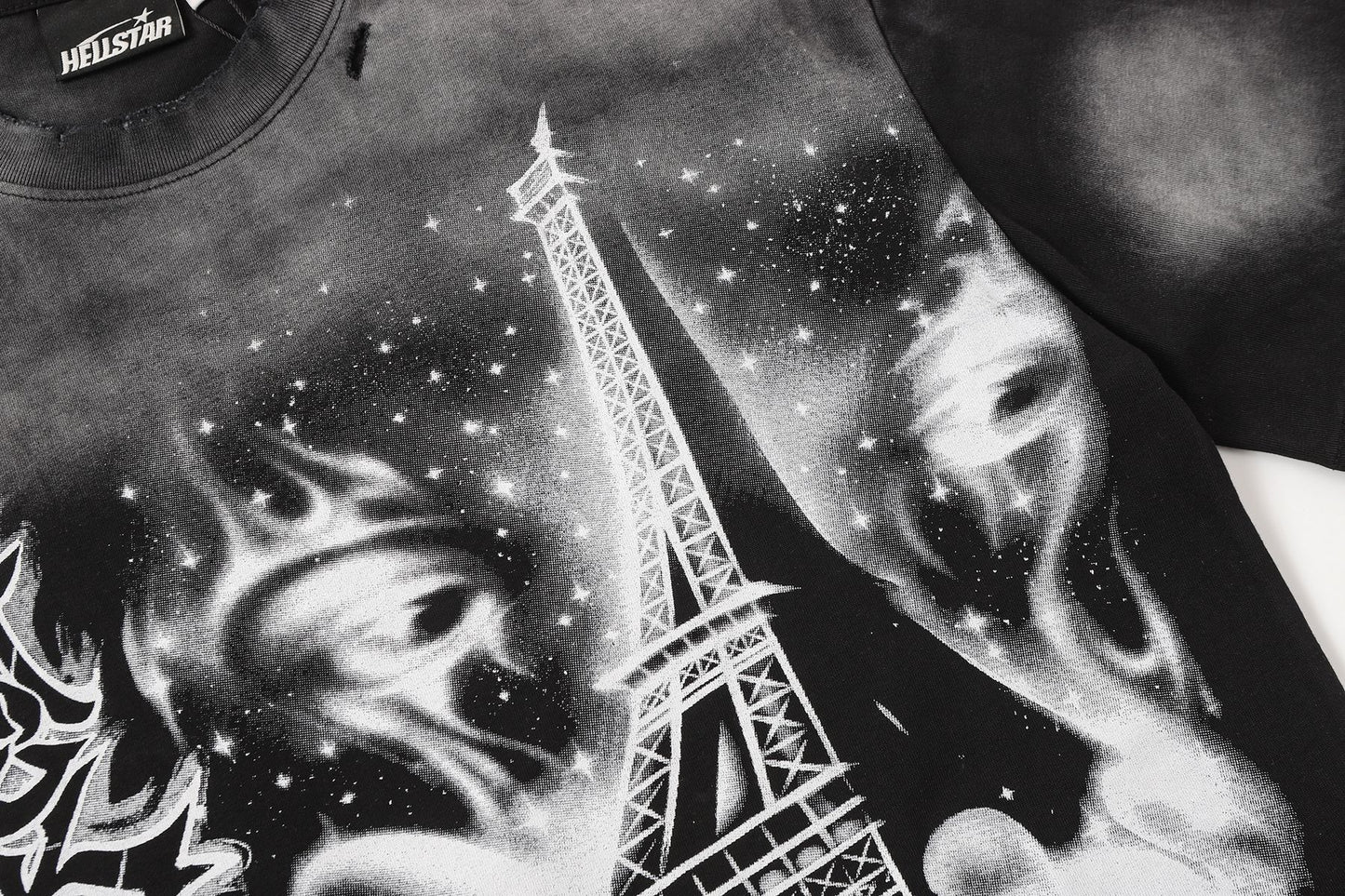 HS Eiffel Tower Graphic Short-Sleeve T-Shirt ¡ª detail