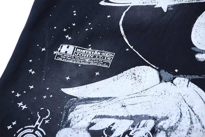 HS Not of This Earth Graphic T-Shirt ¡ª detail