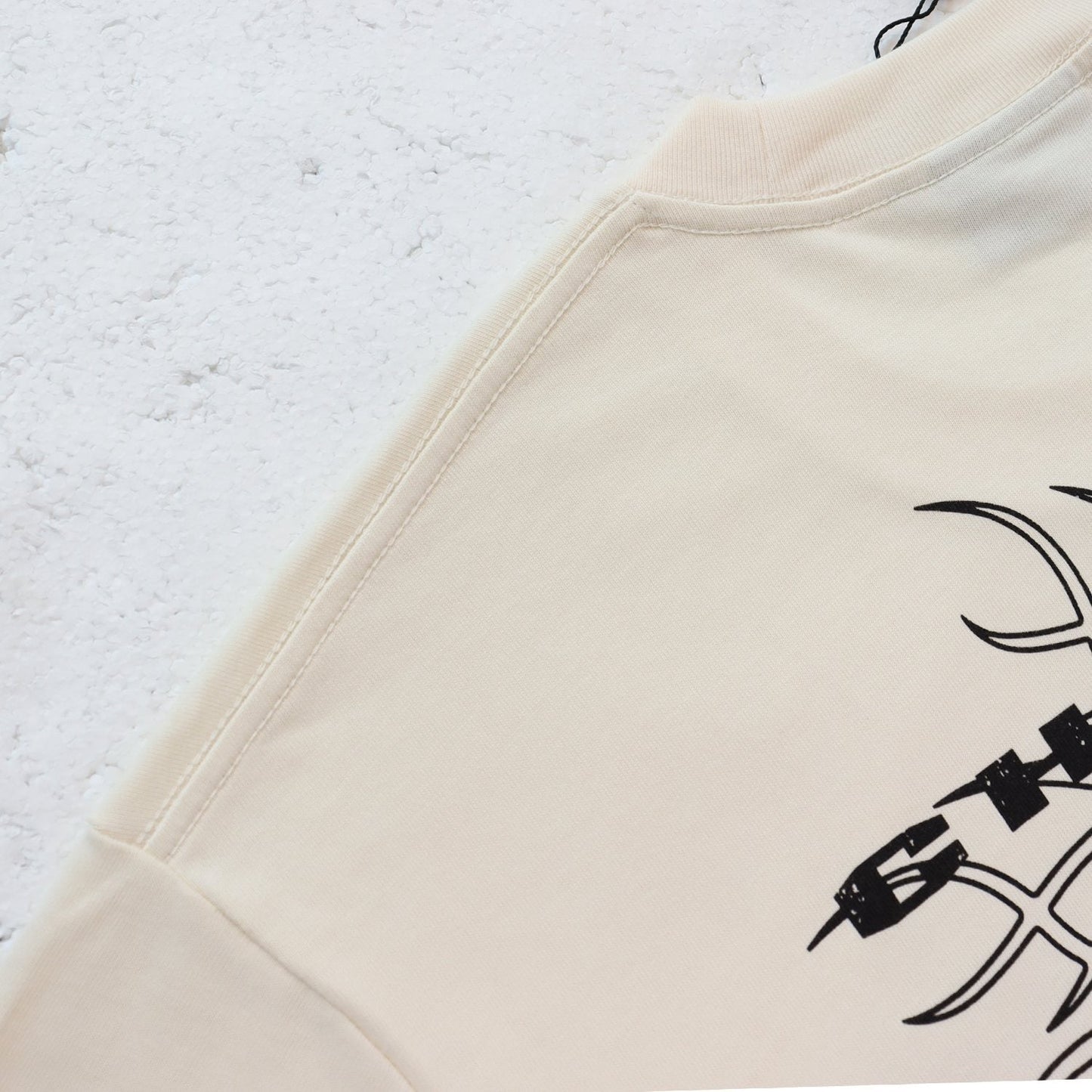 HS Children of the Star Portrait Graphic T-Shirt ¡ª detail