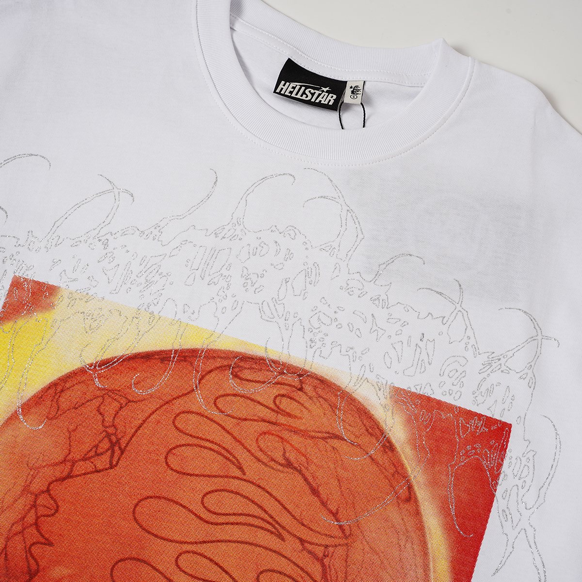 HS White Head Graphic Short-Sleeve T-Shirt ¡ª detail