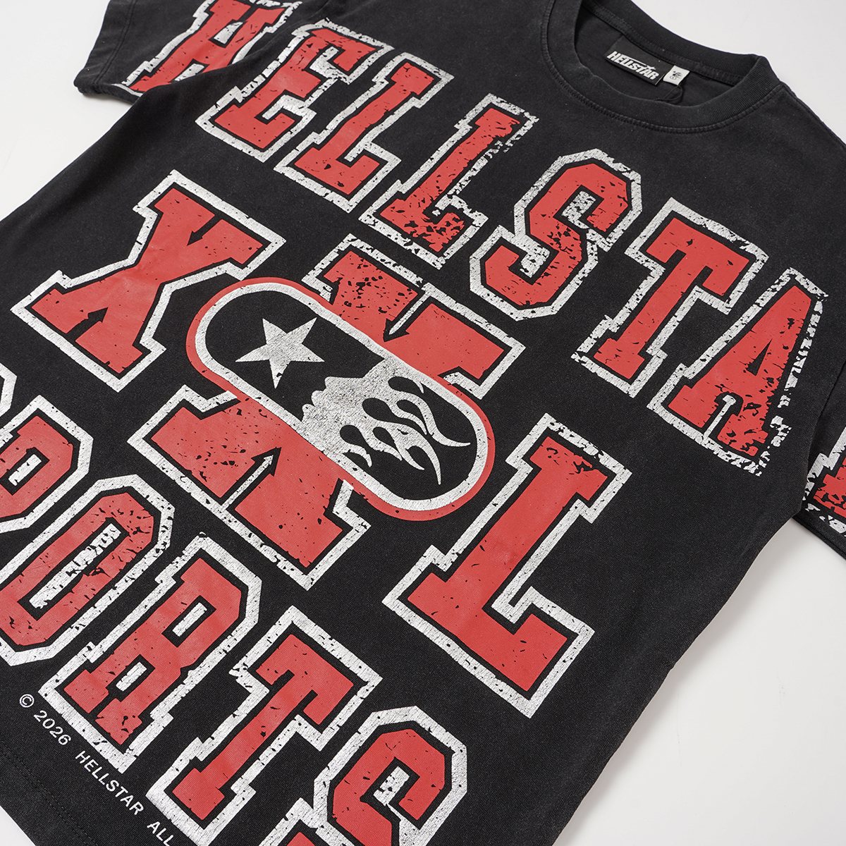 HS Sports Graphic Short-Sleeve T-Shirt ¡ª detail