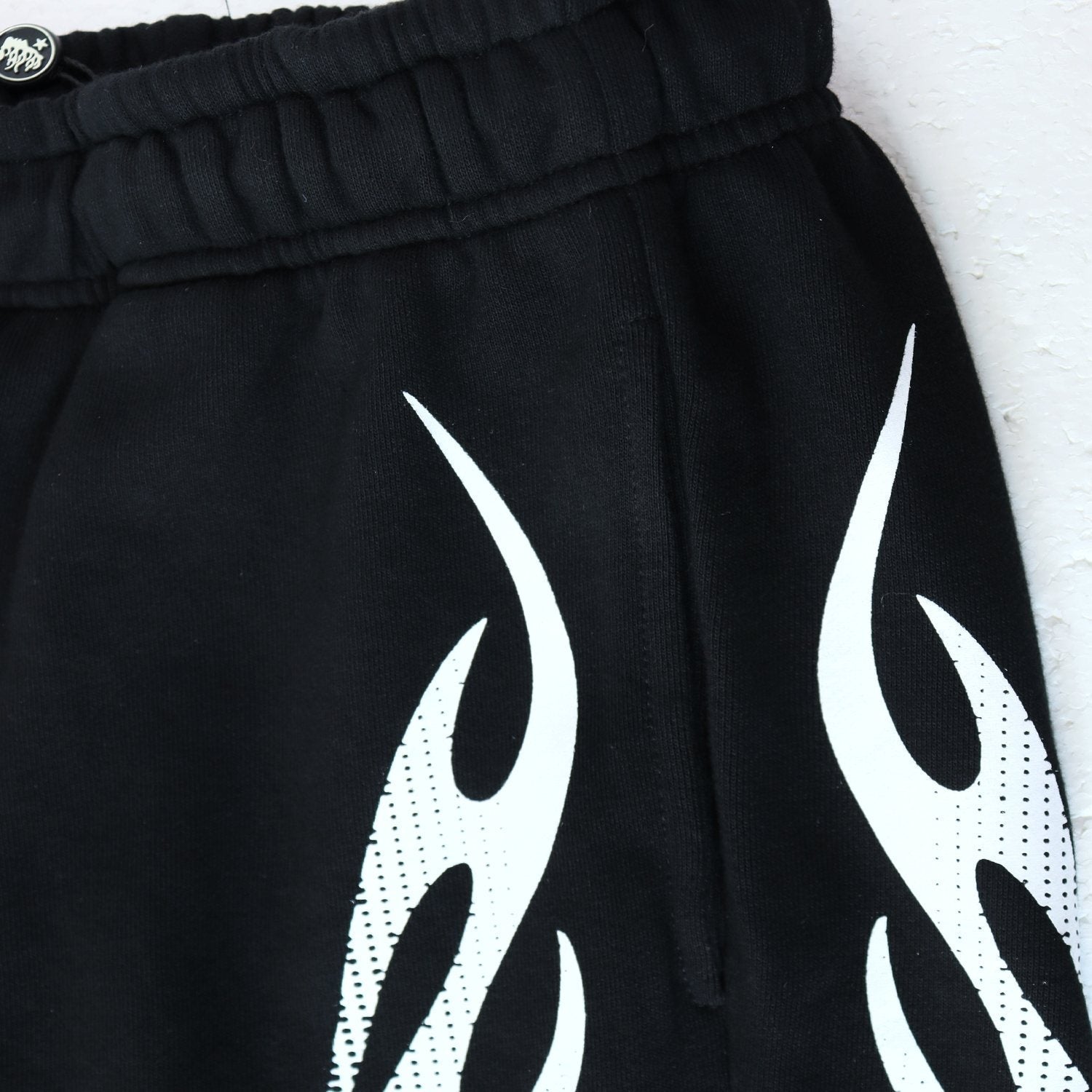 HS Flame Graphic Drawstring Shorts ¡ª detail