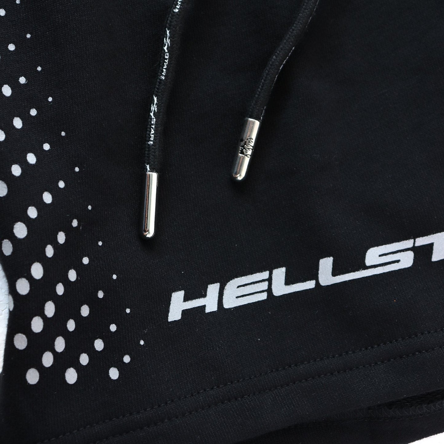 HS Silver Line Graphic Shorts ¡ª detail