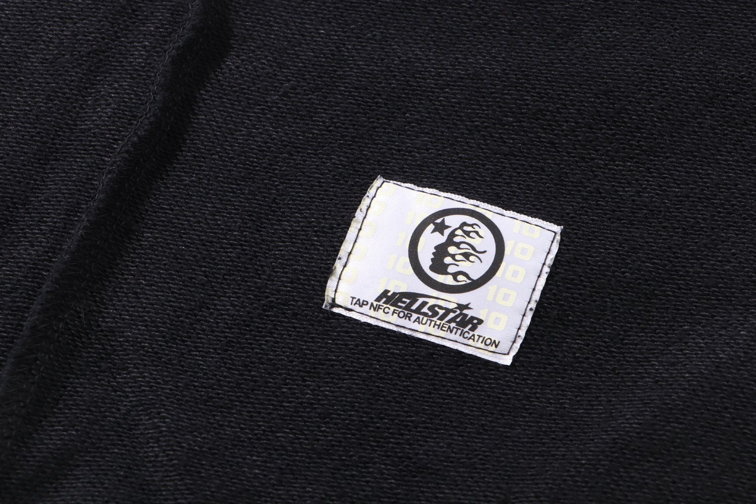 HS Washed Full-Zip Graphic Hoodie ¡ª neck_label