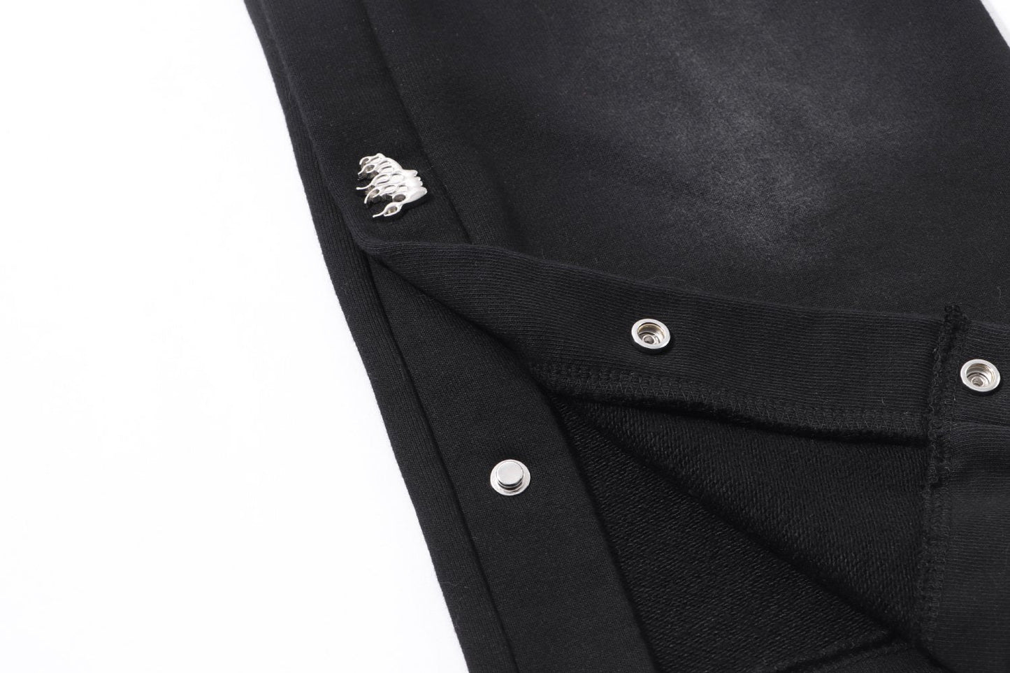 HS Washed Graphic Flared Pants ¡ª detail