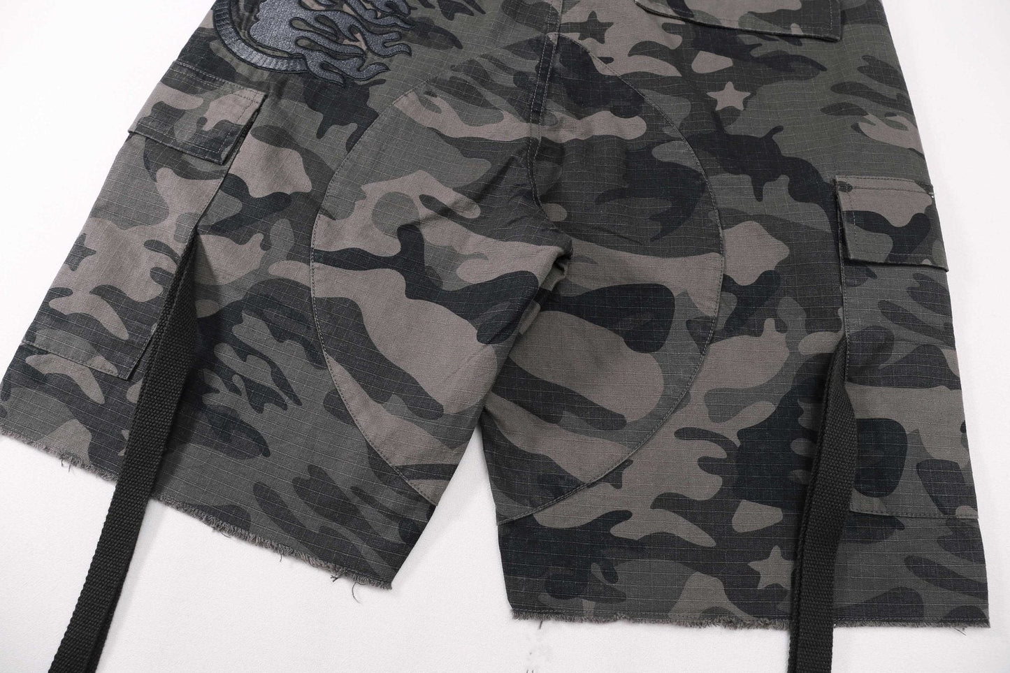 HS Camo Cargo Shorts ¡ª detail