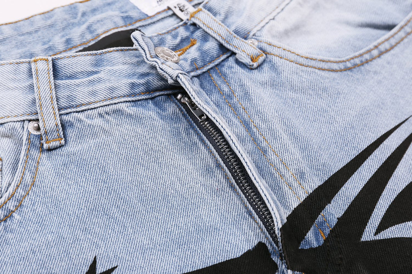HS Light Blue Washed Graphic Jeans ¡ª detail