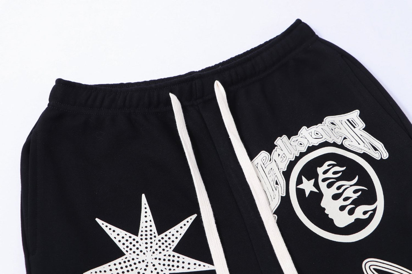 HS Star Graphic Flared Pants ¡ª detail