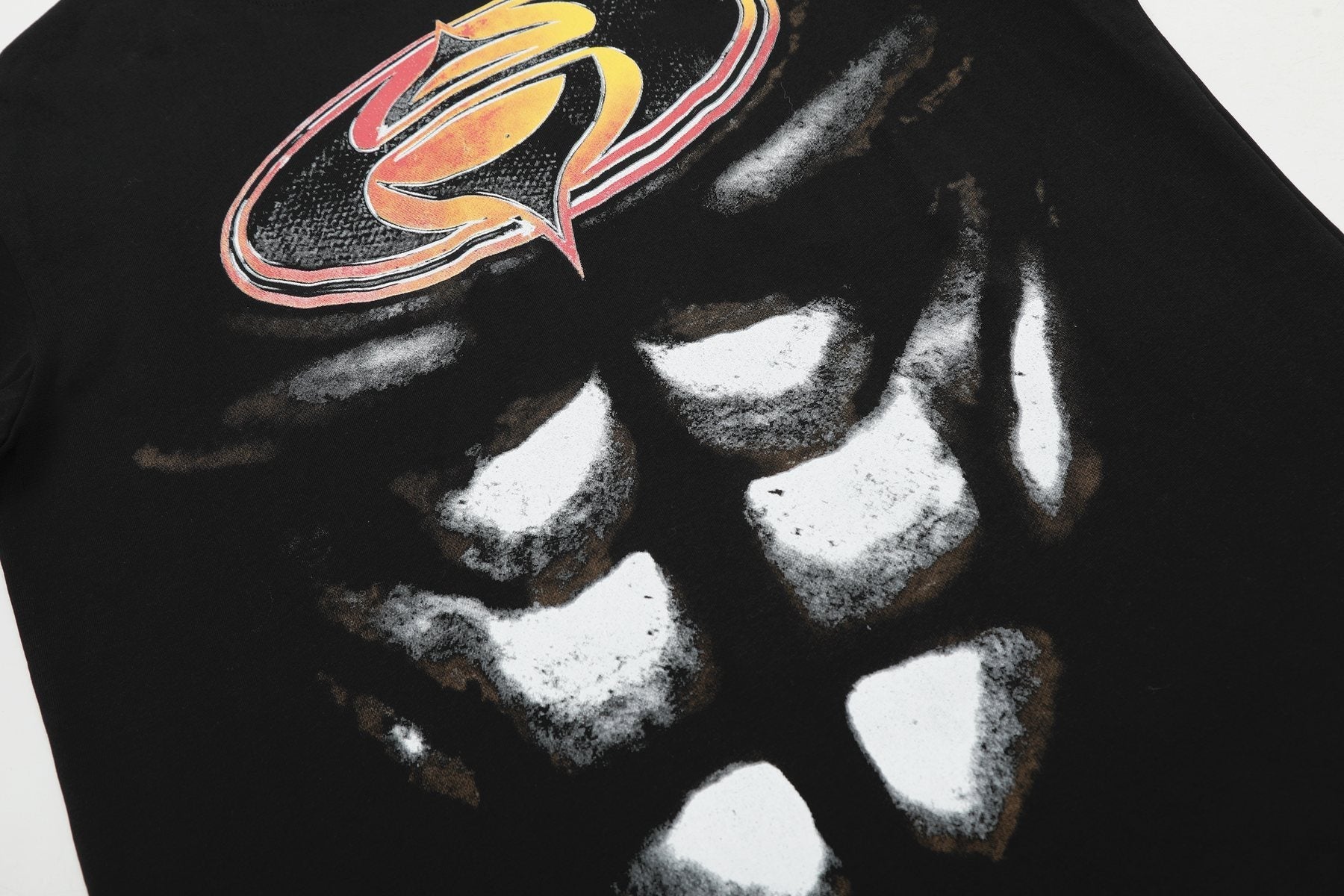 HS Black Graphic Short-Sleeve T-Shirt ¡ª detail
