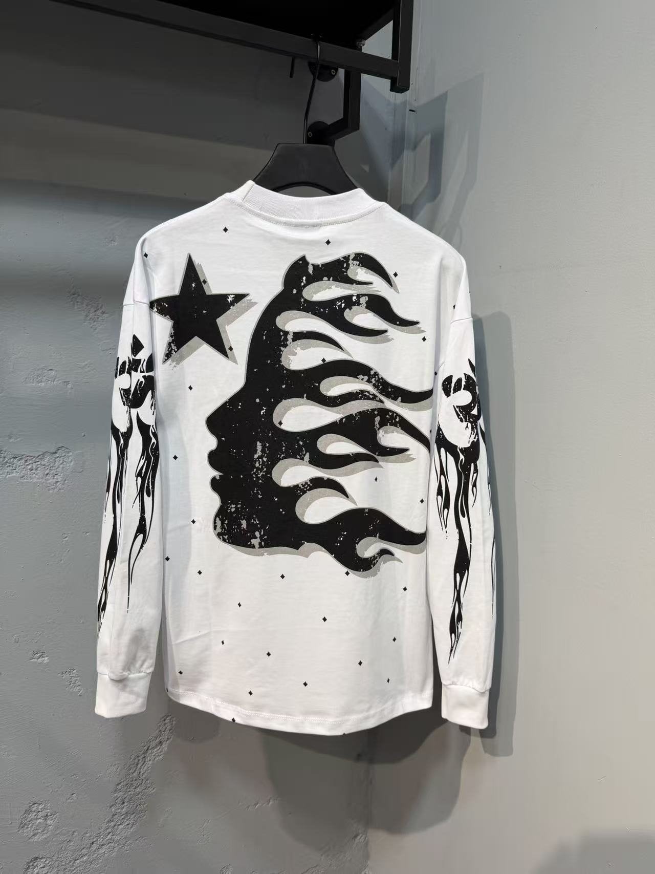 HS White Black Graphic Long-Sleeve T-Shirt ¡ª back