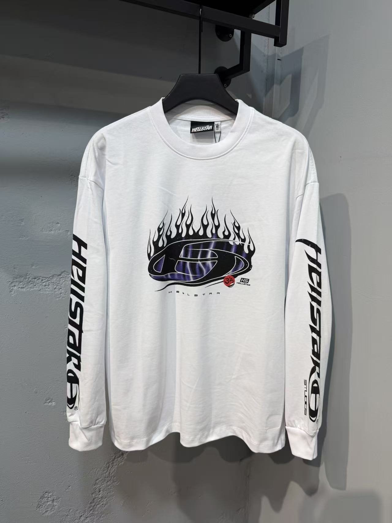 HS Flame Oval Graphic Long-Sleeve T-Shirt ¡ª hero