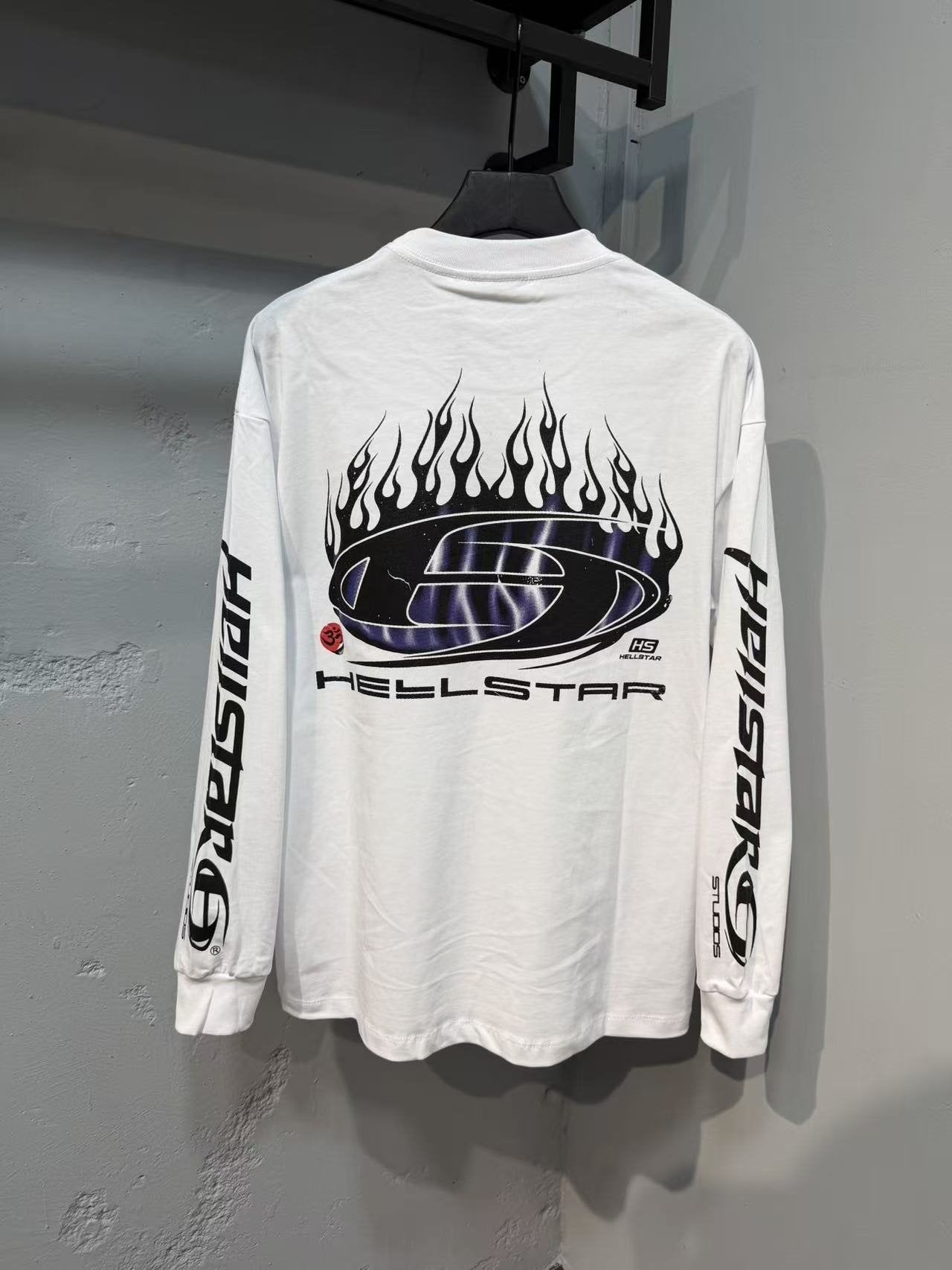 HS Flame Oval Graphic Long-Sleeve T-Shirt ¡ª back