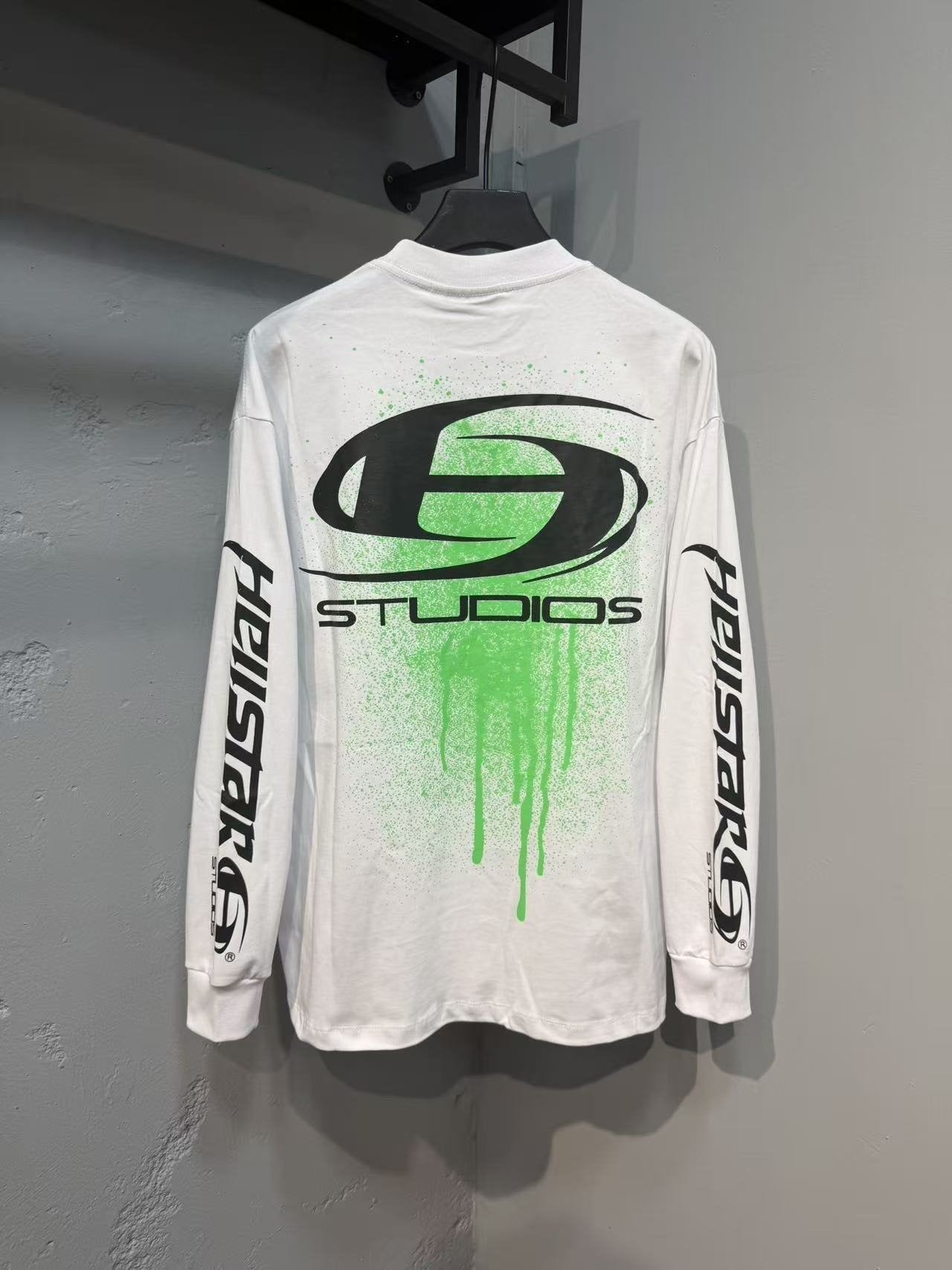 HS Paint-Drip Graphic Long-Sleeve T-Shirt ¡ª back
