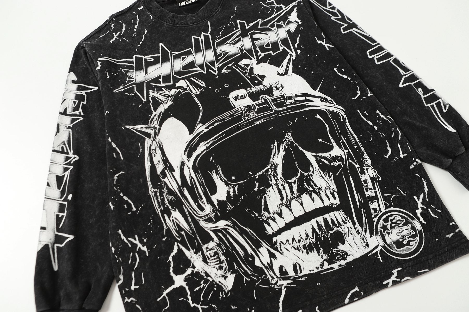 HS Skull 69 Graphic Long-Sleeve T-Shirt ¡ª detail