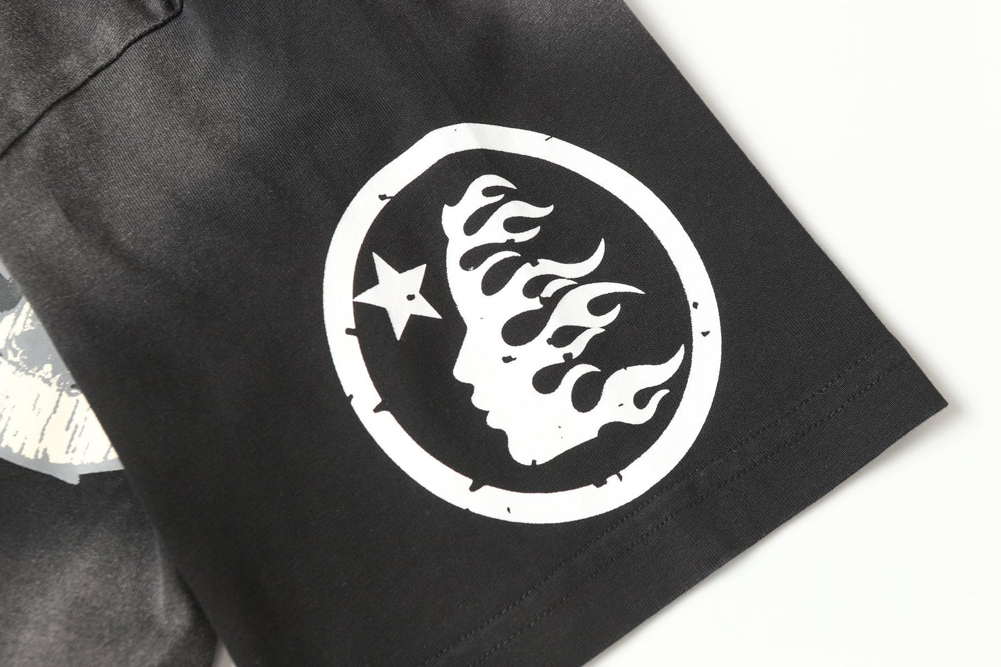 HS Path to Paradise Graphic T-Shirt ¡ª detail